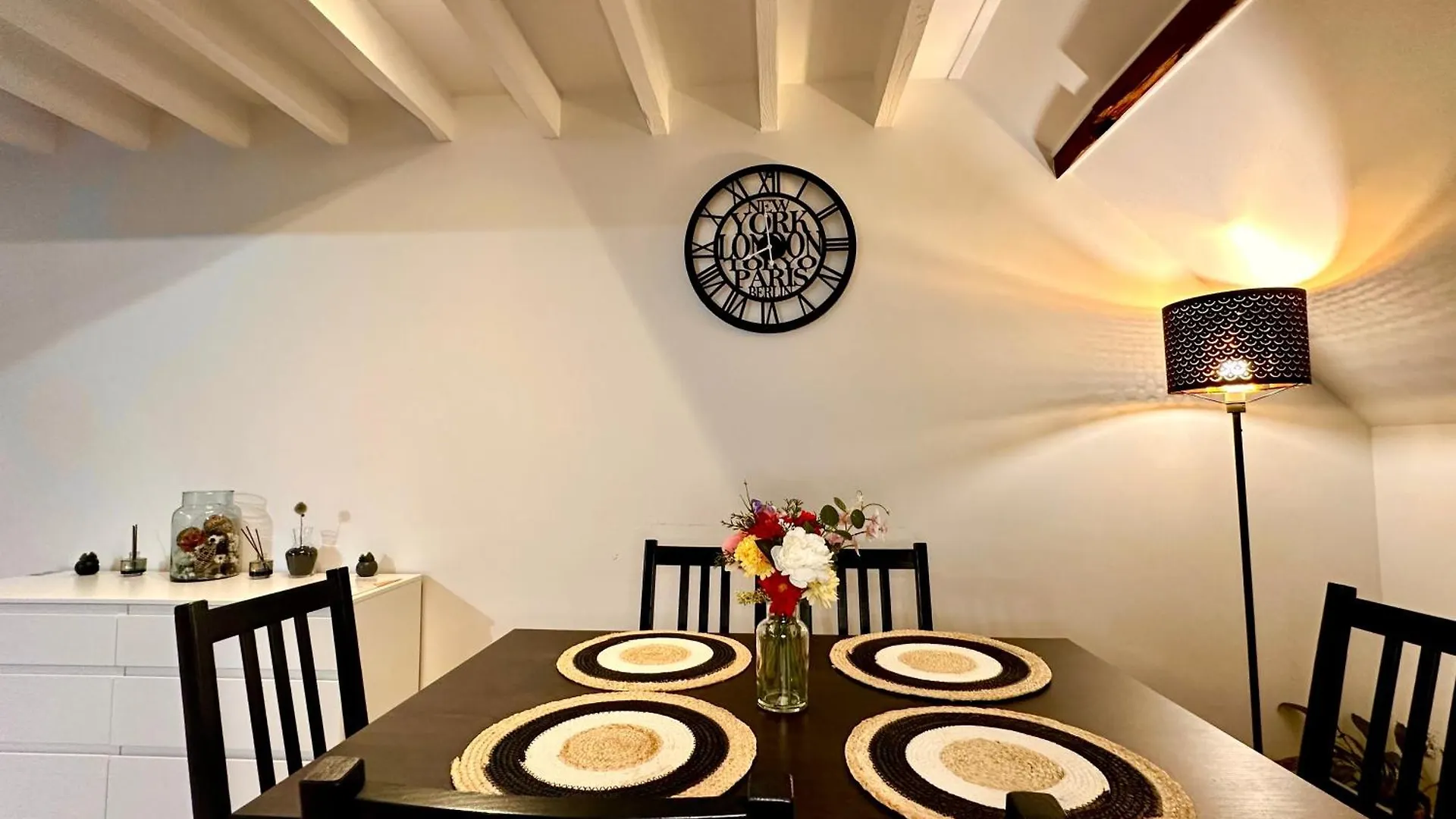 Luxury Suites Centrum By Rikas Hotels Anversa Belgio
