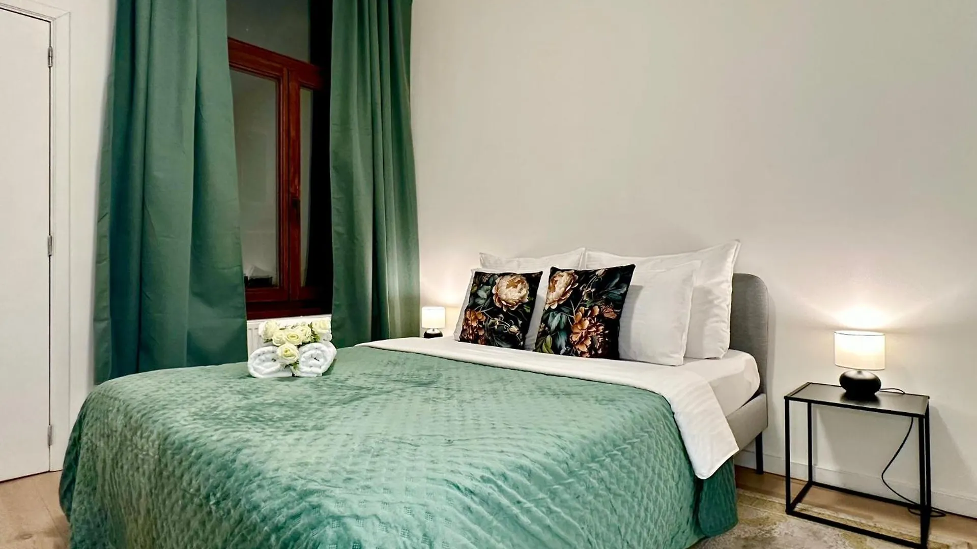 Luxury Suites Centrum By Rikas Hotels Anversa Appartamento